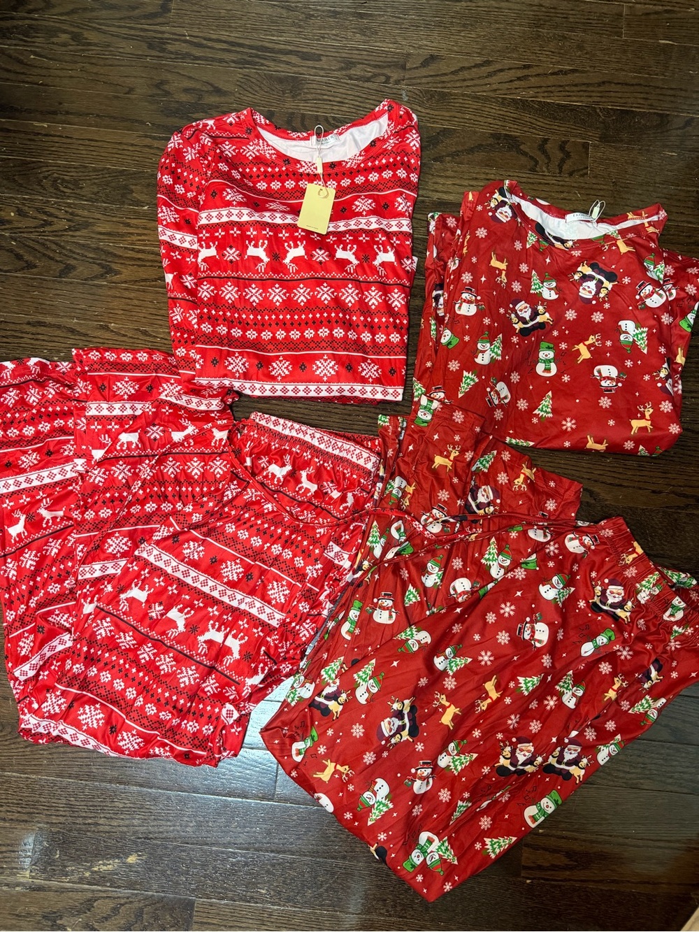 Women’s Red Holiday Pajama Set - Festive Snowflake & Snowman Prints